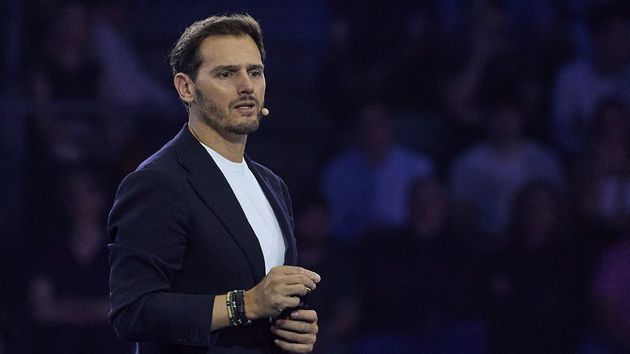 Albert Rivera abogado y ex político: “hay más gente que depende del Estado que del sueldo de una empresa”