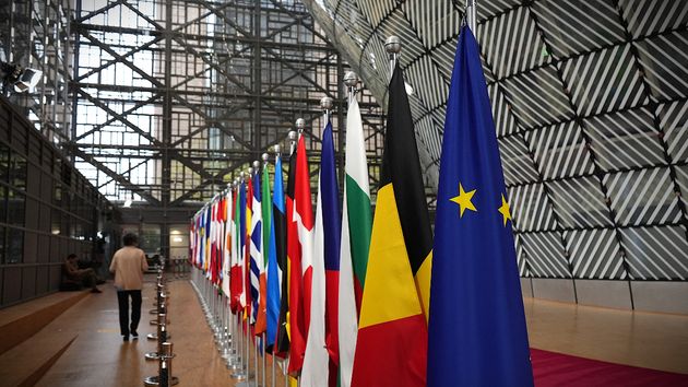 Bruselas abre expediente a España por incumplir la normativa europea que protege a los trabajadores de la exposición al plomo