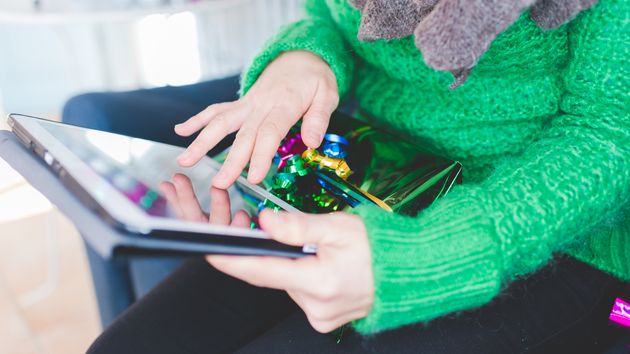 Una madre de 33 años se queda sin hipoteca para comprar una casa por olvidar pagar 4,70 euros de gastos de envío de un iPad