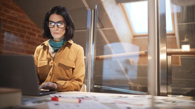La brecha salarial de género rompe 11 años de mejora y vuelve a crecer hasta el 16,1%