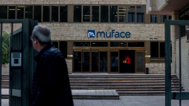 Muface confirma que los mutualistas tienen hasta el 30 de junio para cambiar a Asisa, Adeslas o la Seguridad Social