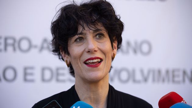 La Seguridad Social paga hasta 1.775,35 euros al mes de Ingreso Mínimo Vital a las familias monoparentales con cuatro menores a cargo