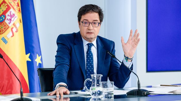 Los funcionarios con el sueldo más alto de España tras la subida salarial confirmada por el Gobierno
