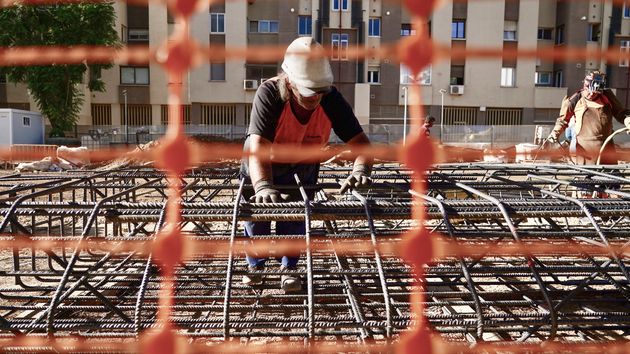 La economía española resiste y mantiene su previsión de crecimiento del 2,4% en 2026, según BBVA Research