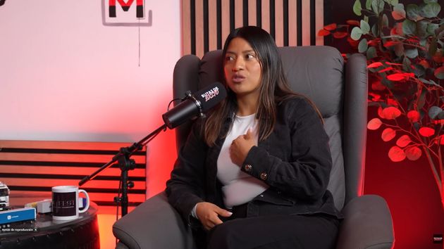 Rosa, madre y camionera en España: "Pasé de ganar 1.100 euros en una fábrica a 2.300 euros y puedo ver a mi hija"