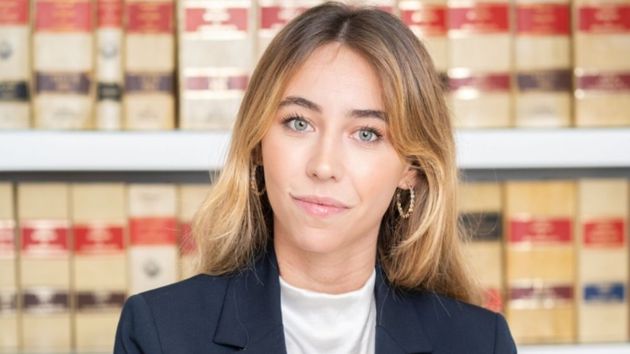 María Pastor, abogada: “Desde un punto de vista puramente fiscal, compensaría más recibir los bienes por herencia, ya que así evitas el impacto del IRPF”