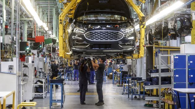 Ford no es la fábrica valenciana con más trabajadores: Stadler ya cuenta con 3.100 empleos activos