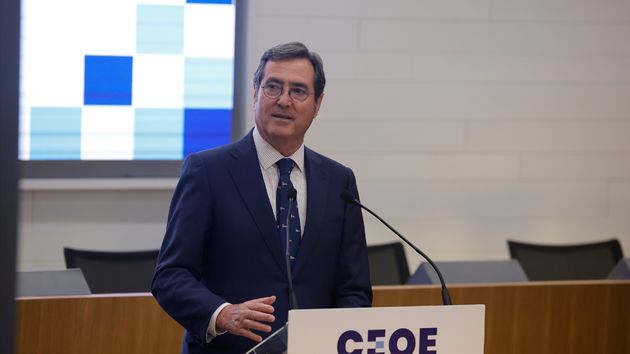 Antonio Garamendi, CEOE: "Detrás de la mayoría de las bajas hay una causa médica real, pero es un problema de país que cuesta 33.000 millones"