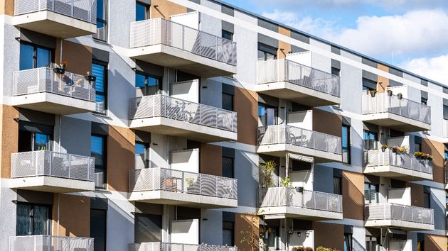 Un hombre compra un piso que ni siquiera existe: le dijeron que estaba en la planta 34 de un edificio con solo 32 plantas