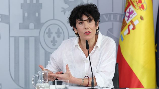 Reforma de la CUME: la Seguridad Social saca a audiencia pública la nueva normativa de la ayuda y estos son los cambios