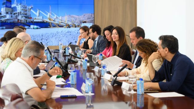 El Puerto de Almería cierra 2025 con ingresos récord de 33 millones de euros: un 50% más que en 2024