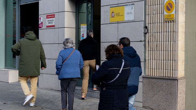 El SEPE busca personal para cubrir puestos sin estudios ni experiencia previa y ofrece un contrato indefinido y sueldo “competitivo”