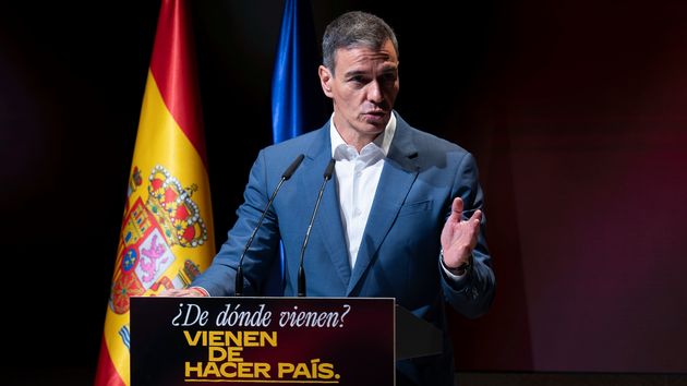 Pedro Sánchez anuncia un plan de 500 millones para integrar a personas migrantes