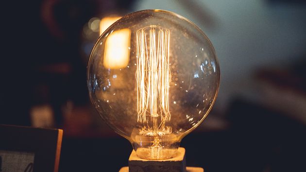 El precio de la luz del martes 2 de julio de 2026 en el mercado mayorista: horas más baratas y caras