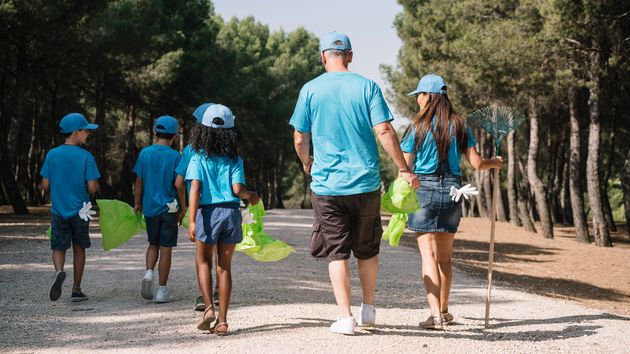 Saúl, padre de un niño de 7 años: "Un campus nos ha costado 112 euros, otra opción es buscar una guardería, pero son 80 euros diarios"