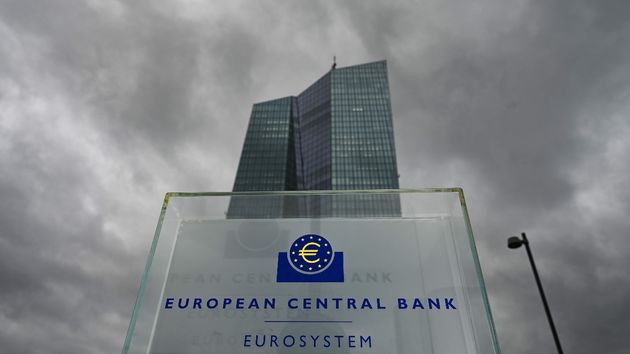 El BCE afirma que la IA impulsa la productividad sin destruir empleo, al menos de momento