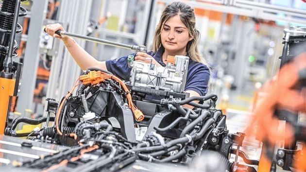 Volkswagen arranca las negociaciones para recortar 100.000 empleos y analizar su plan para cerrar cuatro plantas