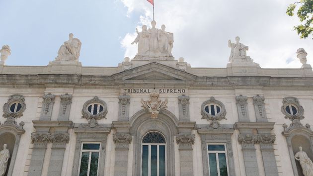 El Supremo declara abusivo que el banco imponga un seguro de vida de prima única al firmar una hipoteca