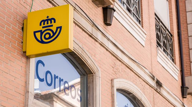 La justicia anula la sanción de Correos a un delegado sindical por denunciar en Facebook las altas temperaturas en un centro logístico