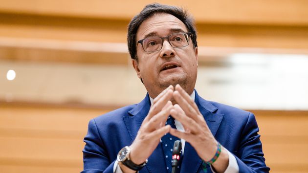 CSIF exige que los PGE de 2027 devuelvan hasta 1.600 euros al año los empleados públicos por el recorte de las pagas extraordinarias