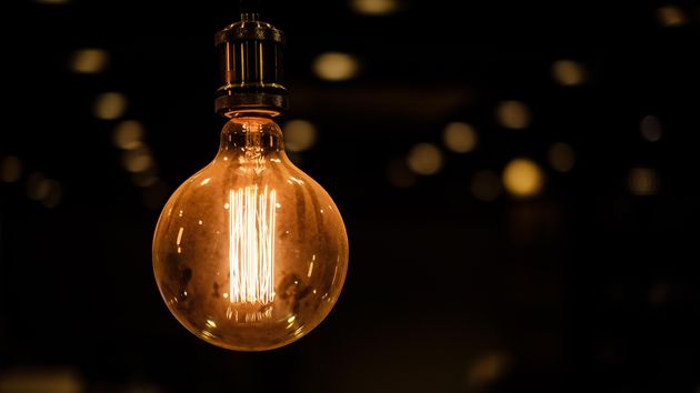 El precio de la luz del jueves 16 de julio de 2026 en el mercado mayorista: las horas más baratas y caras