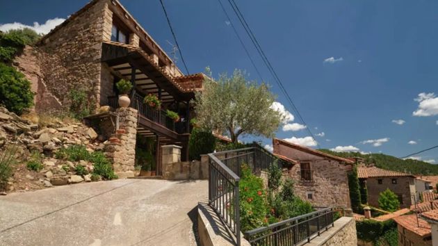 El pueblo de 75 habitantes que necesita fontaneros, electricistas, albañiles y hosteleros para asegurar su futuro