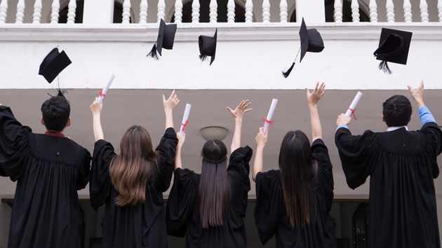 El ‘enchufismo’ ya no funciona y un 94% de los recién graduados consiguen empleo gracias a las prácticas universitarias