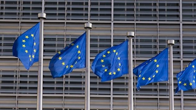 La UE prepara una nueva Ley de Empleo de calidad: nuevas reglas para el teletrabajo y más control sobre la IA