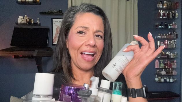 Suzie Jimenez (52 años) no encuentra trabajo por su edad: “Me he estado tiñendo las canas y haciendo todo lo posible por parecer más joven”