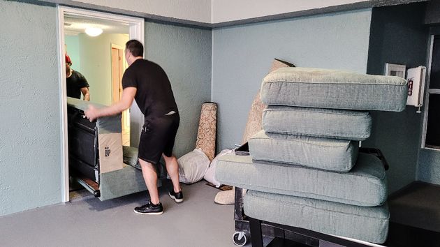 La Justicia permite a unos inquilinos llevarse los muebles de una vivienda alquilada porque el casero no los incluyó en un inventario en el contrato