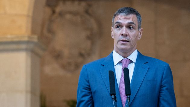 Pedro Sánchez anuncia ayudas para los comercios y autónomos afectados por la crisis migratoria de Ceuta