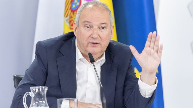Los particulares ya pueden solicitar las nuevas ayudas de hasta 5.000 euros para comprar un coche eléctrico