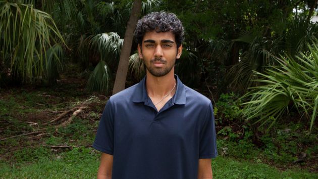 Con 18 años batió el récord Guinness del profesor universitario más joven del mundo y ahora da clase a alumnos de su misma edad: “La edad no influye”