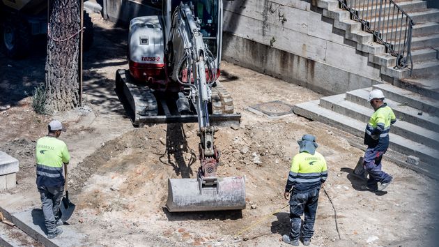Solo cuatro de cada diez trabajadores con convenio tienen protección salarial frente a la inflación: la construcción lidera la cobertura