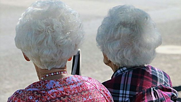 Dos ancianas heredan 937.000 euros de un sobrino soltero que falleció a los 54 años, pero ninguna puede o quiere administrar el dinero