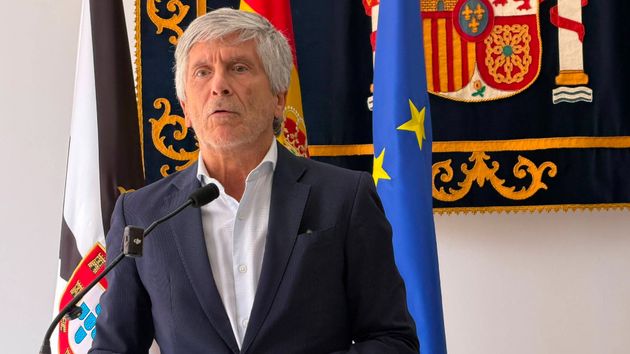 Interior envía 45 policías y 20 funcionarios a Ceuta para reforzar la seguridad y agilizar las expulsiones