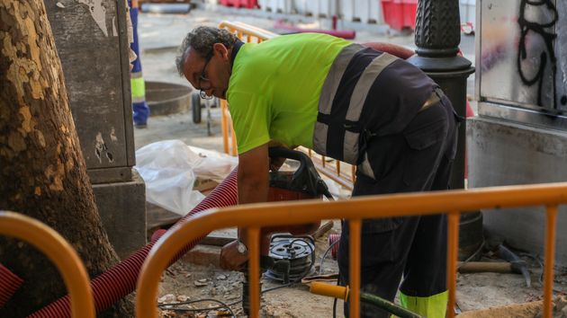 Albañiles, fontaneros y peones a la cabeza de los contratos de trabajo: la construcción crece y supera los 1,4 millones de empleados