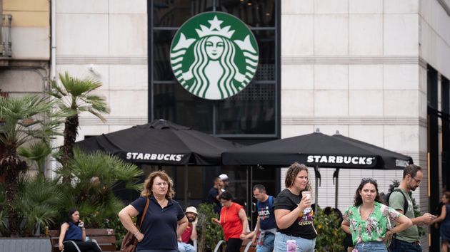 Starbucks despide a 220 trabajadores para “impulsar el crecimiento” de la cadena a nivel internacional