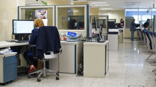 La Diputación de Valencia tendrá que dar su plaza fija a un funcionario y pagar 20 meses de sueldo por un error en la valoración de sus méritos