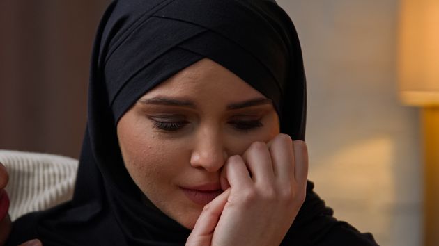 Una mujer viaja a Marruecos sin avisar al SEPE y pierde el paro: tendrá que devolver 5.014 euros aunque dijo que sufrió ciática y que no pudo regresar antes