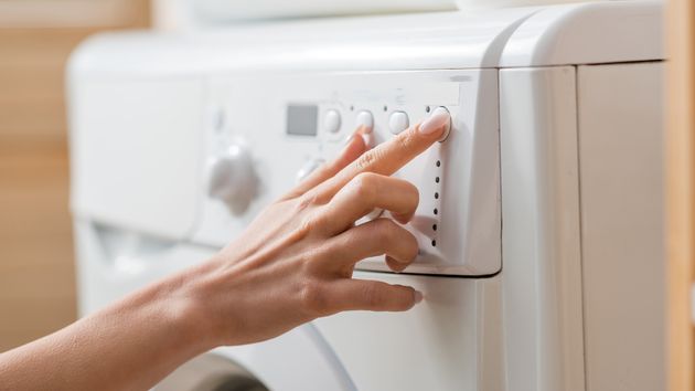 El precio de la luz del jueves 27 de agosto de 2026 en el mercado mayorista: las horas más baratas y caras