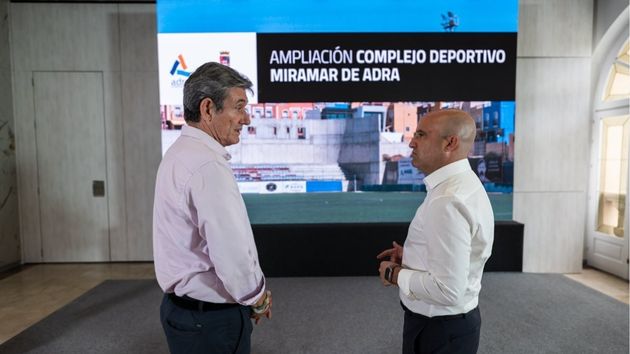 Adra contará antes de final de año con un complejo deportivo renovado tras una inversión de 1,7 millones de euros