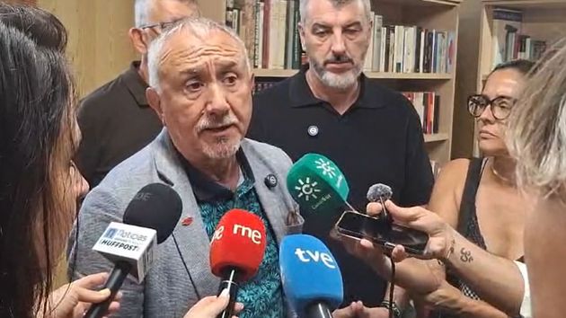 El líder de UGT critica el papel de los gobiernos anteriores con Ceuta: "Ni Aznar, ni Zapatero, ni Felipe González han hecho lo que tenían que haber hecho desde el punto de vista de desarrollo"
