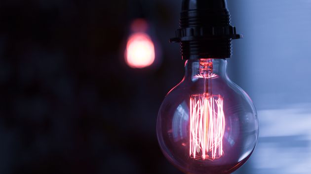 El precio de la luz del viernes 28 de agosto de 2026 en el mercado mayorista: las horas más baratas y caras