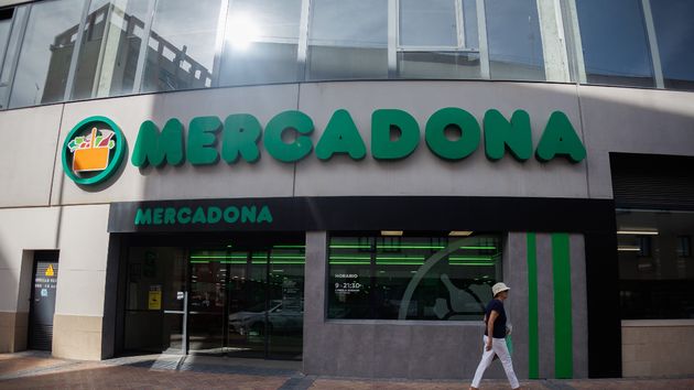 Gana a Mercadona y todas sus bajas por problemas respiratorios y ansiedad son accidente laboral: intentó reincorporarse varias veces sin éxito