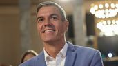 Pedro Sánchez sonriendo