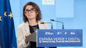 Teresa Ribera en un atril donde se lee 'España verde y digital'