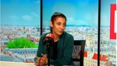 Una imagen de la joven durante la entrevista