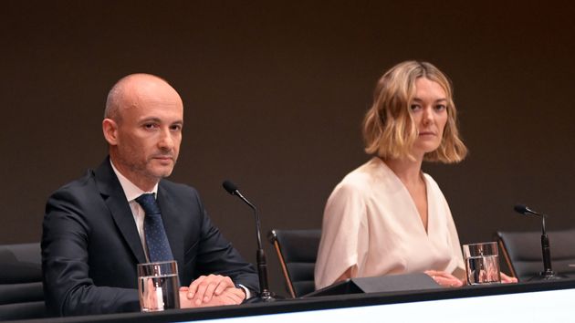 Marta Ortega y Óscar García en una Junta General de Accionistas