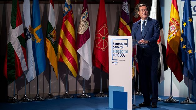 Garamendi habla tras la asamblea general electoral de CEOE